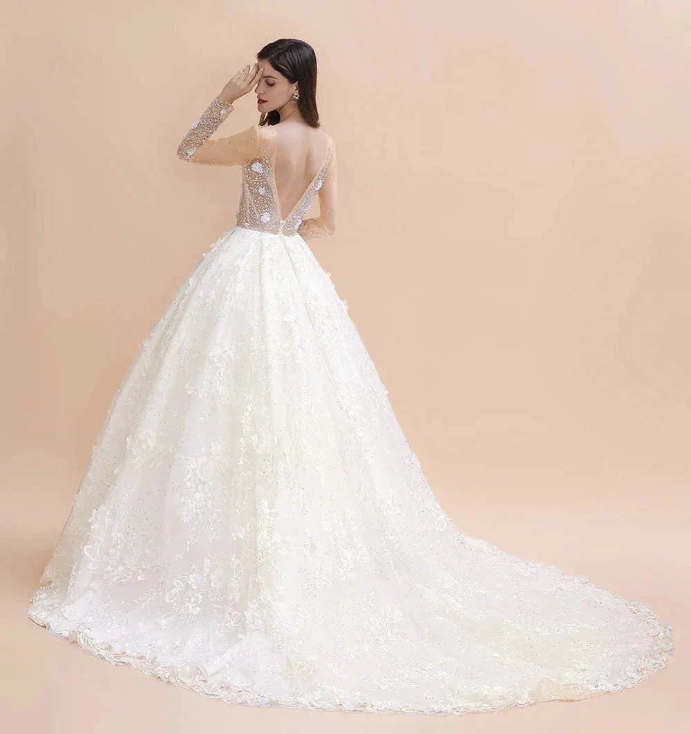 Charming Floral Lace Appliques Wedding Dress Gorgeous White Beads Bridal Gown by misshow.com