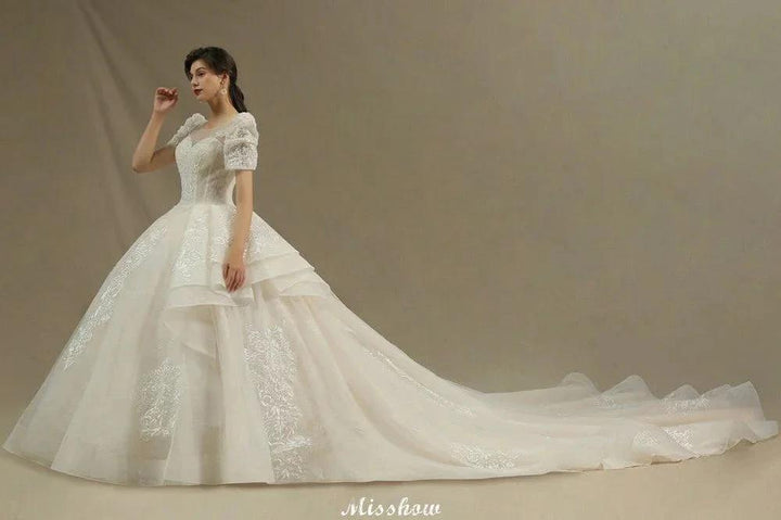 Chic Short Sleeves Tulle Lace Appliques Bridal Gown Spring Garden Wedding Dress by misshow.com