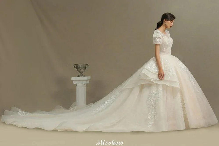 Chic Short Sleeves Tulle Lace Appliques Bridal Gown Spring Garden Wedding Dress by misshow.com