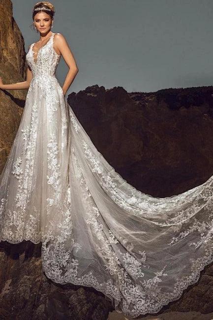 Chic Sleeveless V-Neck Wedding Dress Aline Tulle Brial Dress with Lace Appliques&amp; Pockets by misshow.com