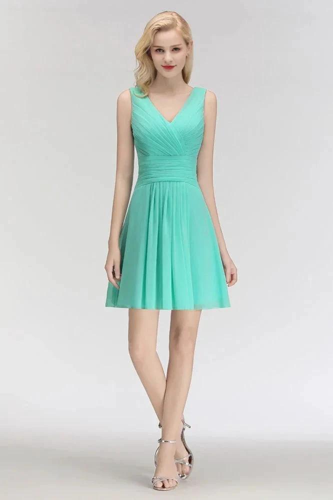 Classic V-Neck Floral Mini Cocktail Dress Sleeveless Chiffon Knee Length Homecoming Dress by misshow.com
