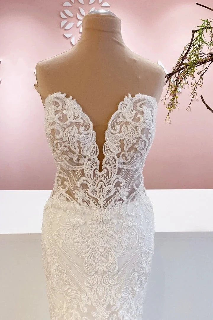Classy Long Sweetheart Backless Mermaid Wedding Dress With Appliques Lace by BIZTUNNEL