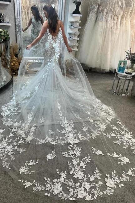 Designer Column Lace Spaghetti Straps Sleeveless Ivory Wedding Dresses With Appliques Train by misshow.com