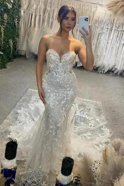 Designer Column Tulle Lace Sweetheart Sleeveless Ivory Wedding Dresses With Appliques Train by misshow.com