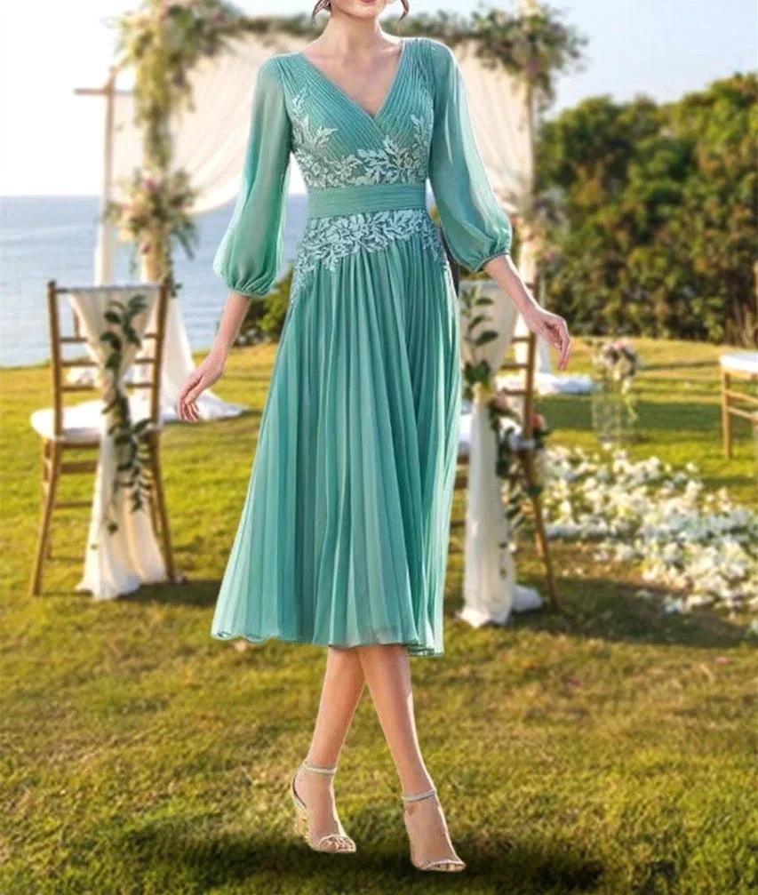 A-Line/Princess V-Neck Knee-Length Mother Of The Bride Dresses With Lace Ruffle Embroidery by Dreamylily