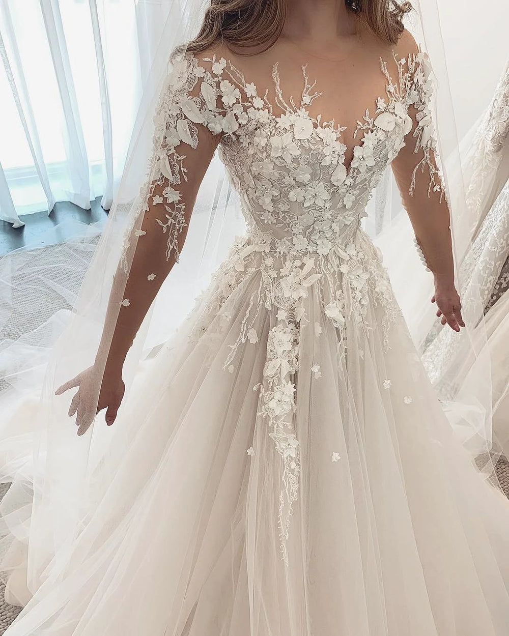 Elegant A-Line Sweetheart Long Sleeve Appliques Lace Tulle Wedding Dress by BIZTUNNEL