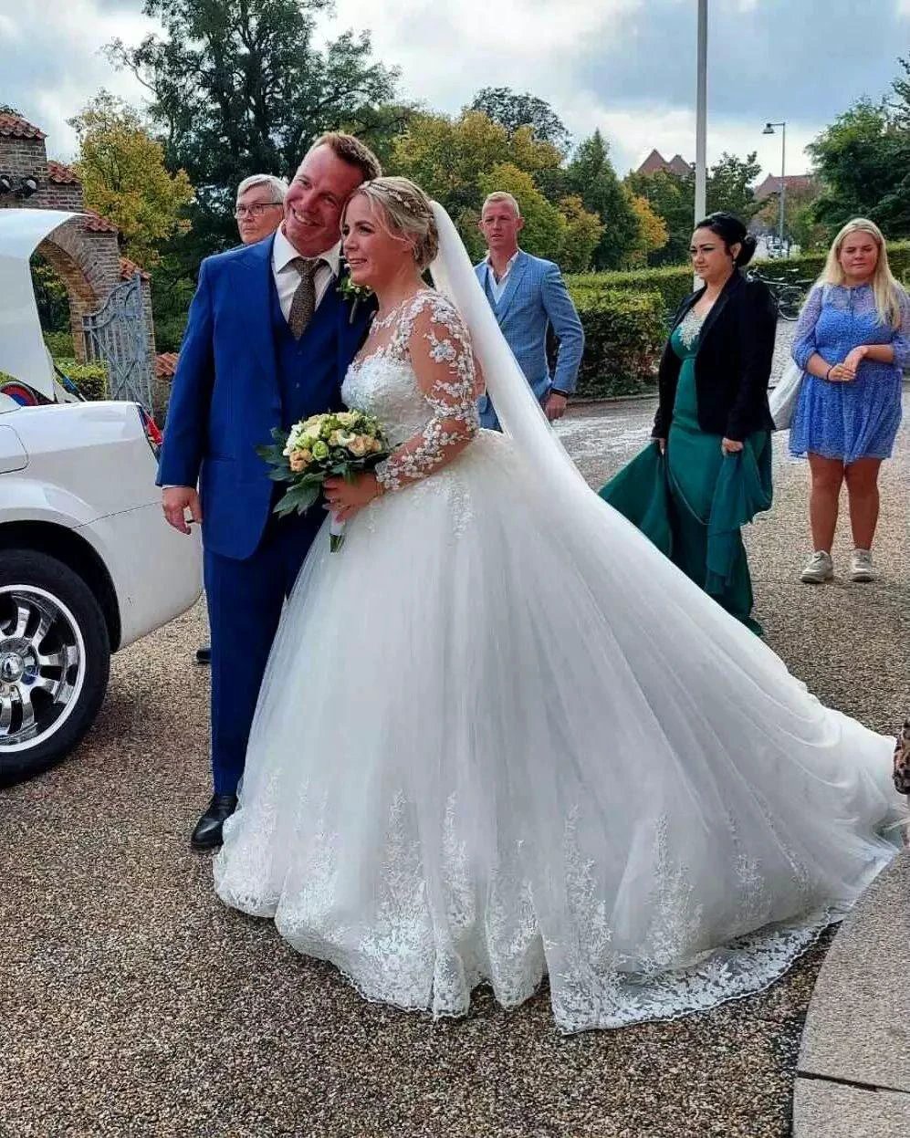 Elegant Long A-line Sweetheart Tulle Wedding Dress by BIZTUNNEL