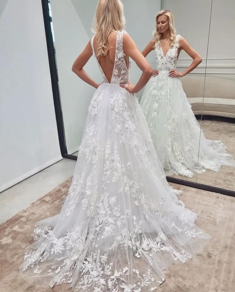 Elegant Long A-line V-neck Backless Tulle Lace Wedding Dress by BIZTUNNEL