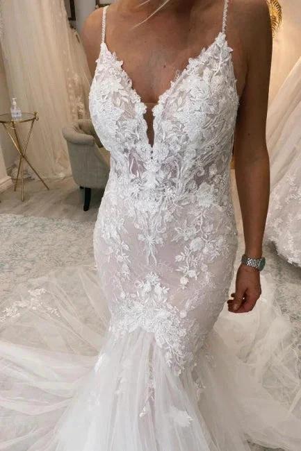 Elegant Long Mermaid V-neck Sleeveless Wedding Dresses With Lace by misshow.com