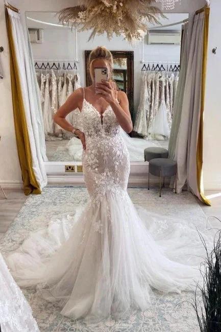 Elegant Long Mermaid V-neck Sleeveless Wedding Dresses With Lace by misshow.com
