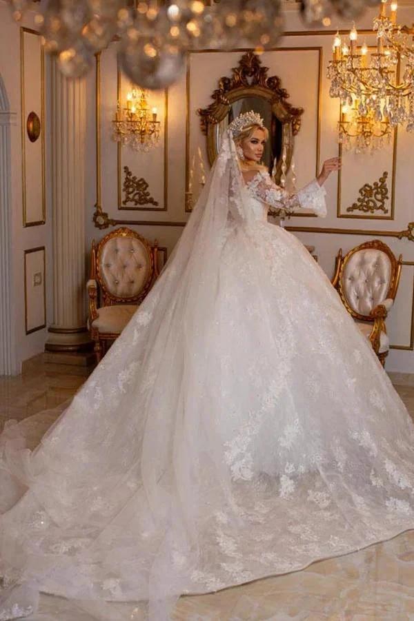 Elegant Long Sleeves Ball Gown V-Neck Sweetheart Wedding Dress with Appliques Lace by BIZTUNNEL