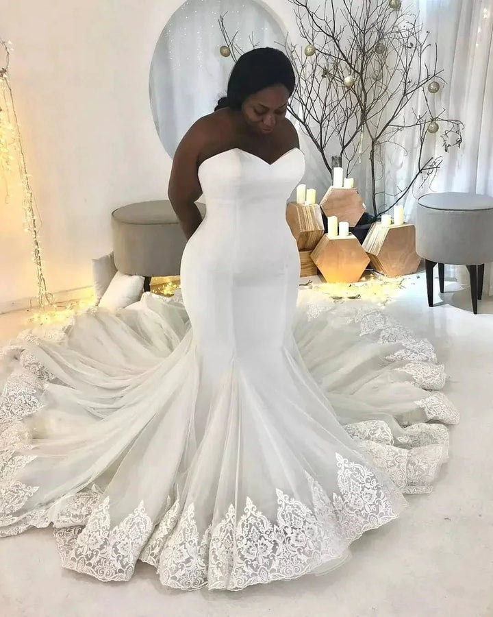 Elegant Long White Sleeveless Lace Sweetheart Mermaid Wedding Dress by misshow.com