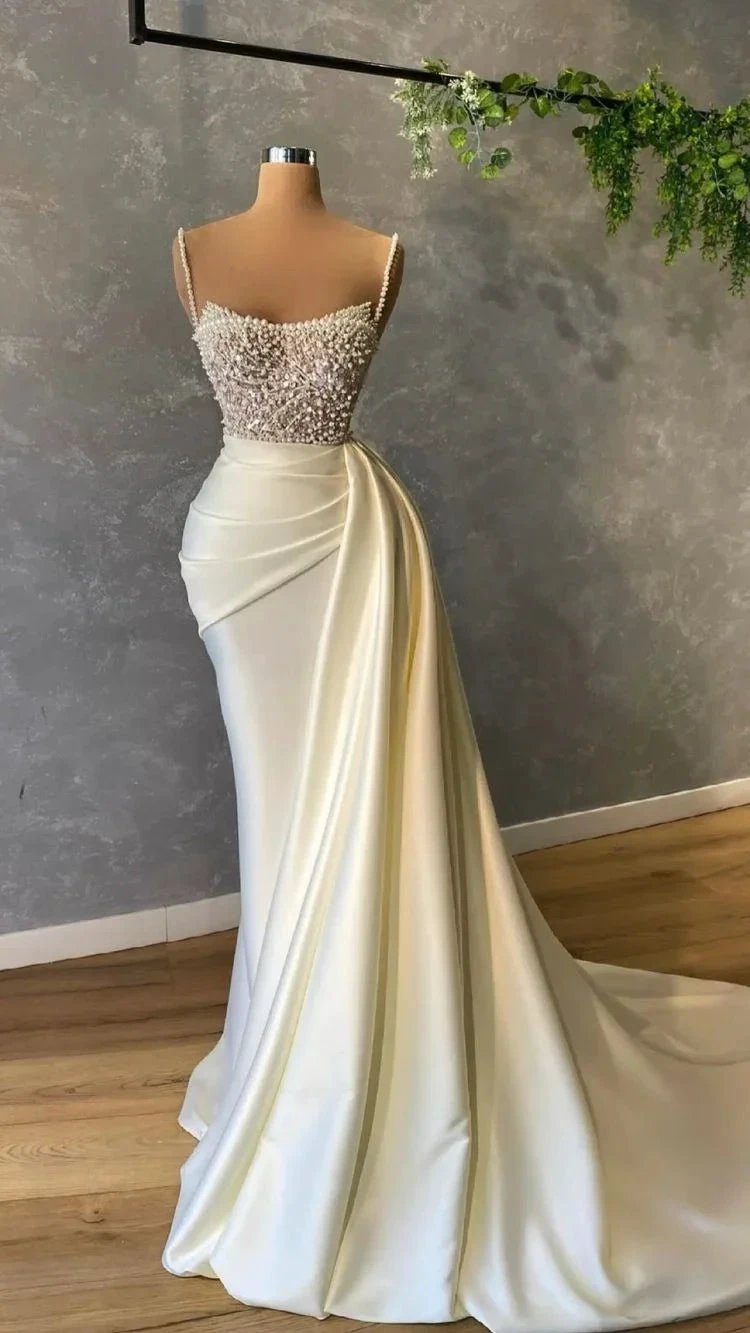 Elegant White Sequined Sleeveless Mermaid Wedding Dresses With Pearl by misshow.com