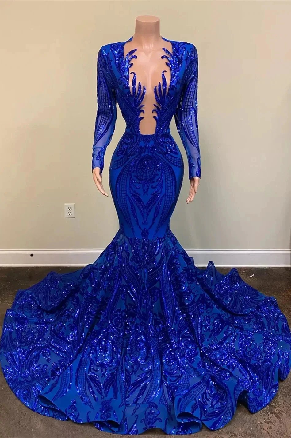 Exquisite Blue V-neck Sequins Long Sleeve Floor-length Mermaid Prom Dresses by misshow.com