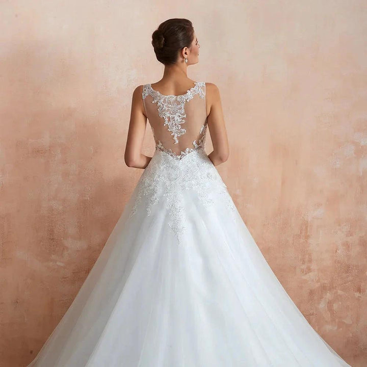Exquisite Long A-line Appliques Lace Tulle Wedding Dress by BIZTUNNEL