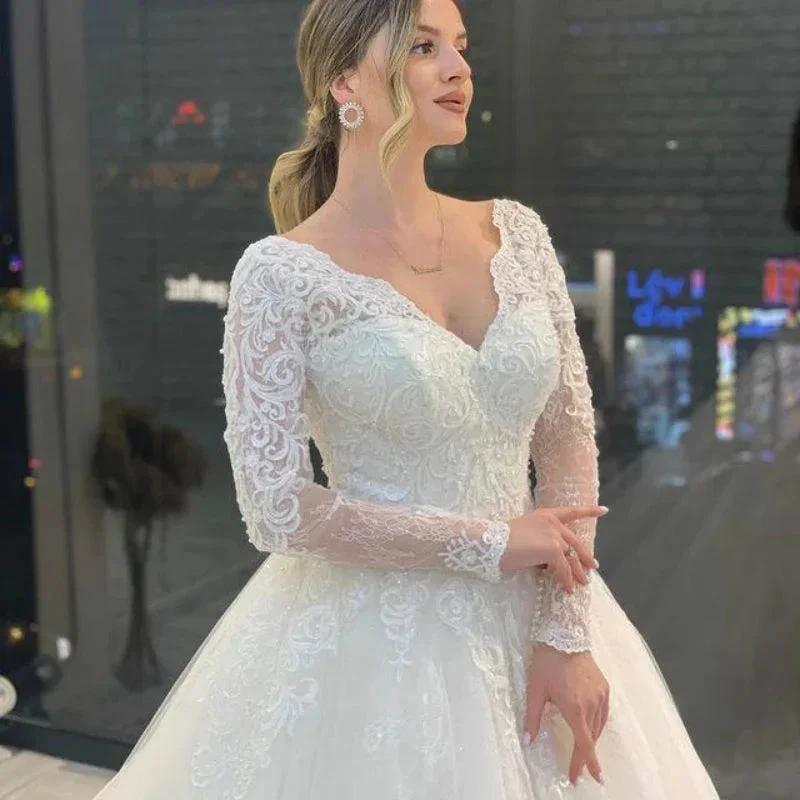 Romantic V-Neck Wedding Dress 2022 Lace Appliques Tulle Vestidos De Noiva Full sleeve Backless Bridal Gown Custom Robe De Mariee by payinti