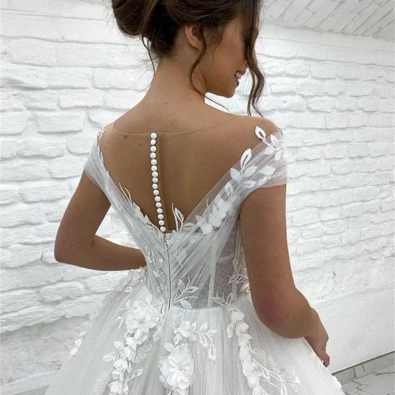 Princess Lace Tulle A Line Wedding Dress Sweetheart Cap Sleeve 3D Appliques Boho Bridal Gowns For Woman Button Vestidos De Novia by payinti