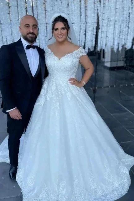 Fashion A-line Off-the-shoulder Wedding Dresses With Lace by misshow.com