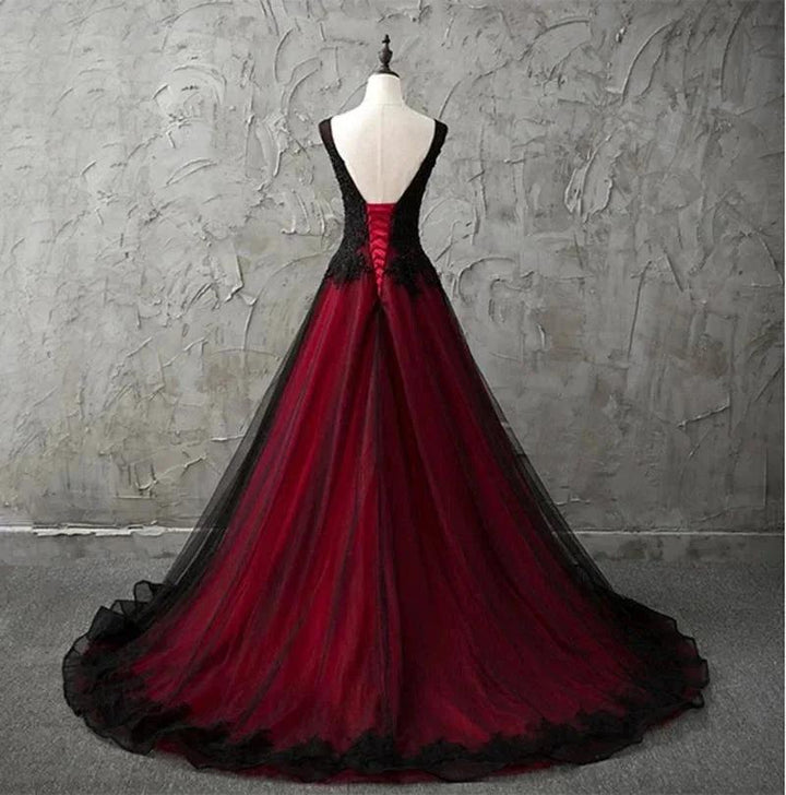 Gothic V-Neck Sleeveless Black and Red Wedding Dresses Lace Appliques Beading Country Chic Wedding Dresses Low Back Wedding Y1461 by simplepromdress