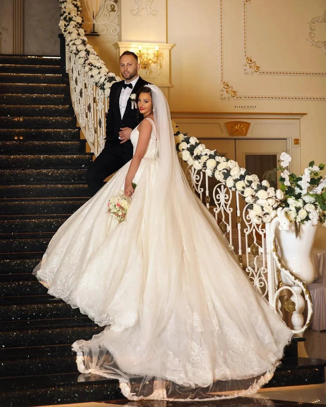 Glamorous Long Ball Gown V-neck Tulle Wedding Dress with Lace Appliques by BIZTUNNEL