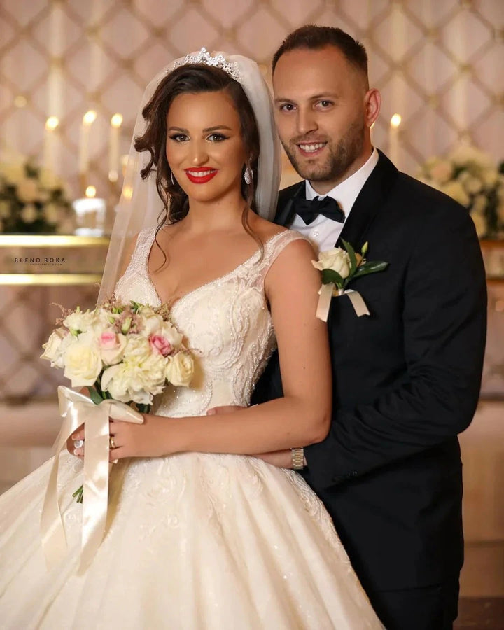 Glamorous Long Ball Gown V-neck Tulle Wedding Dress with Lace Appliques by BIZTUNNEL