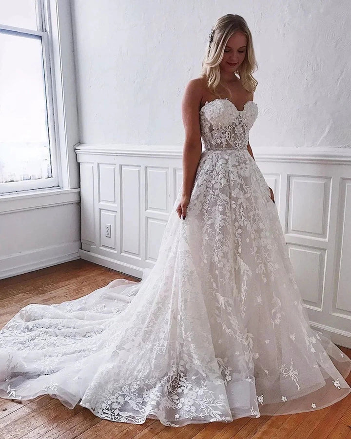 Gorgeous Long A-line Sweetheart Lace Wedding Dress by BIZTUNNEL