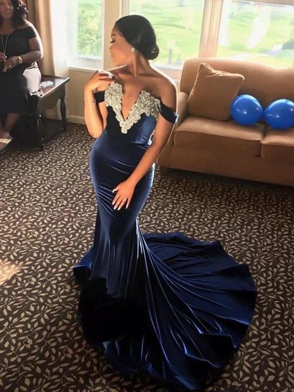 Gorgeous Mermaid Sleeveless Off-the-Shoulder Applique Velvet Prom Dresses by misshow.com