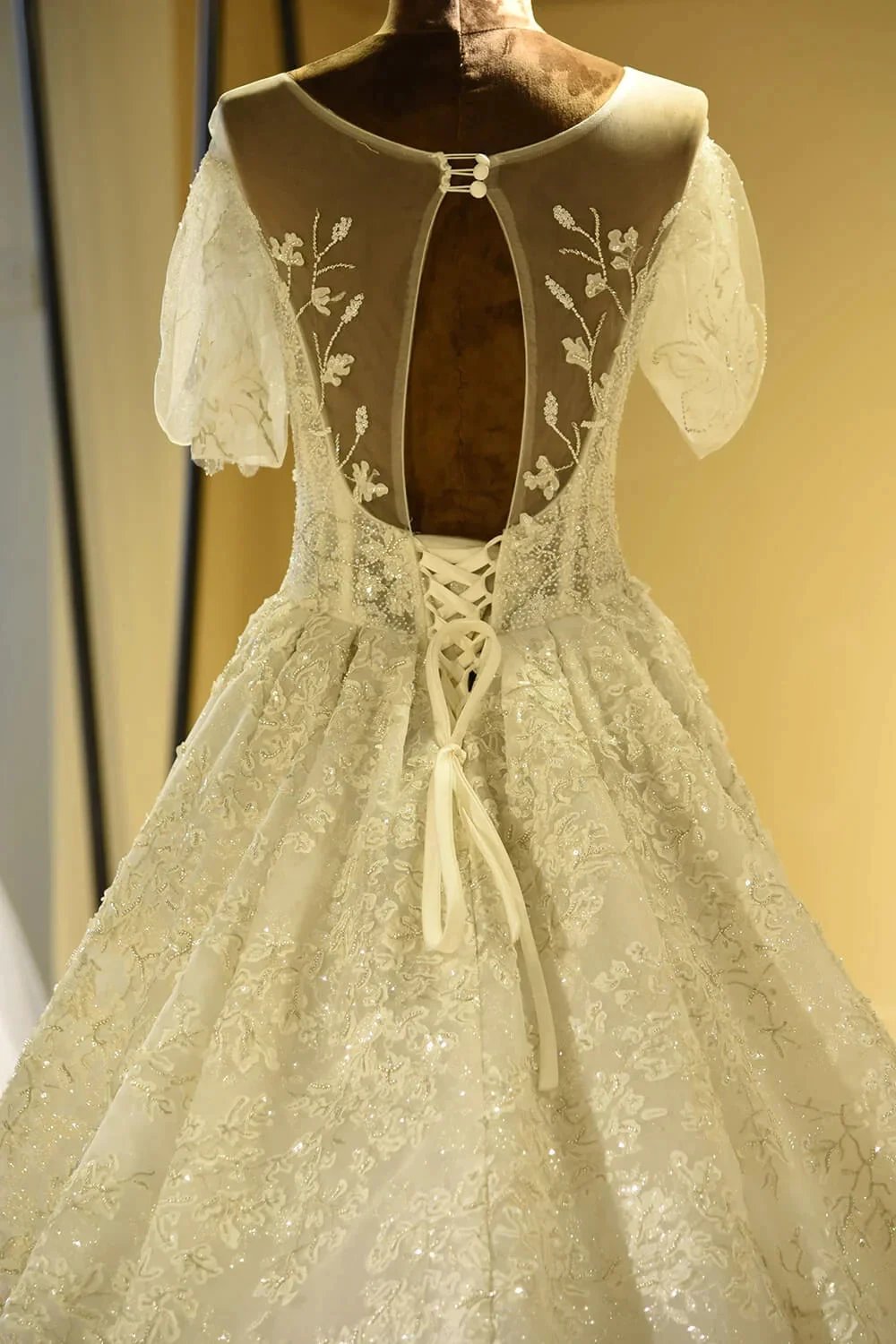 Gorgeous Short Sleeve Lace Tulle Princess Ivory Wedding Dress by misshow.com