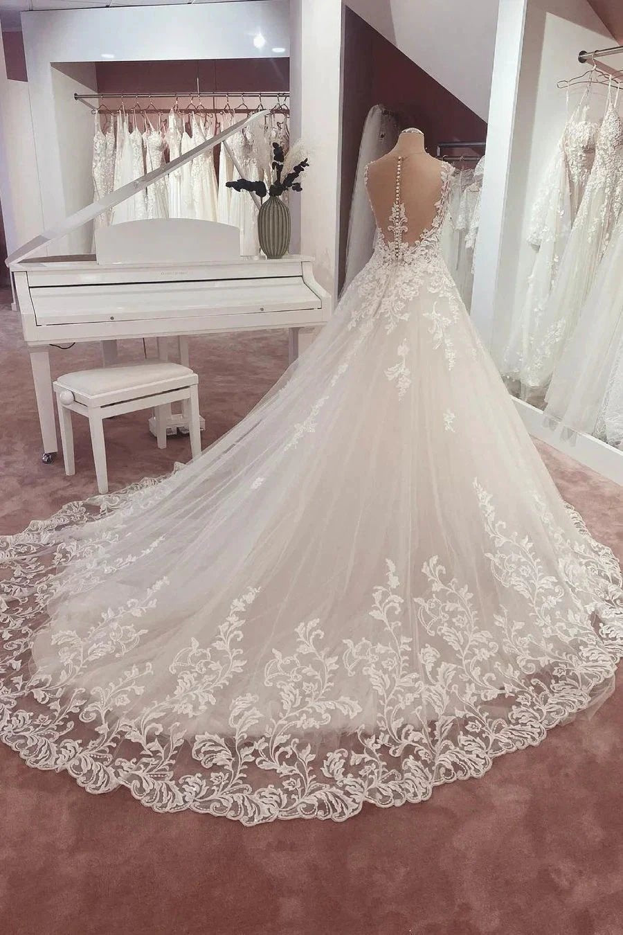 Long A-Line Appliques Lace Sweetheart Tulle Wedding Dress by BIZTUNNEL
