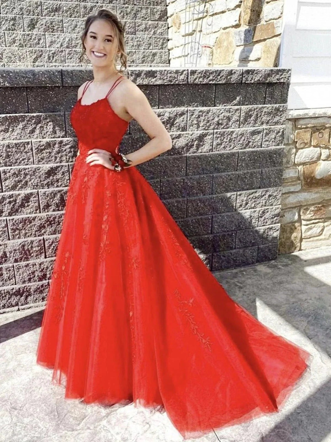Long A-line Scoop Neck Tulle Lace Backless Formal Prom Dresses by BIZTUNNEL
