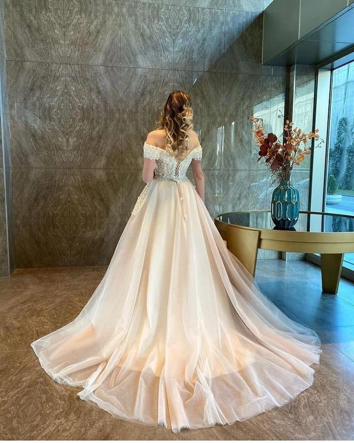 Long A-Line Sweetheart Off-the-Shoulder Backless Tulle Appliques Lace Wedding Dress by BIZTUNNEL