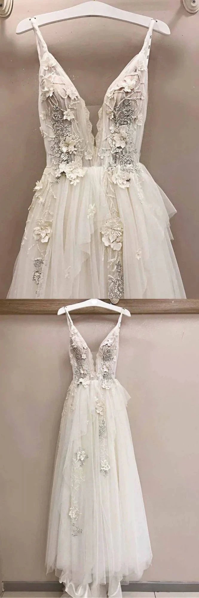 Long A-line Tulle V Neck Lace Applique Wedding Dress by BIZTUNNEL