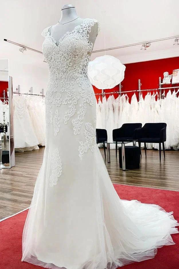 Long Mermaid Lace Sweetheart Open Back Wedding Dress with Appliques Lace by BIZTUNNEL