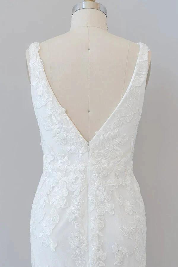 Long Mermaid V-neck Appliques Tulle Lace Wedding Dress by BIZTUNNEL