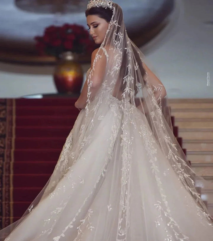 Long Mermaid V-neck Tulle Lace Wedding Dress with Detachable Train by BIZTUNNEL