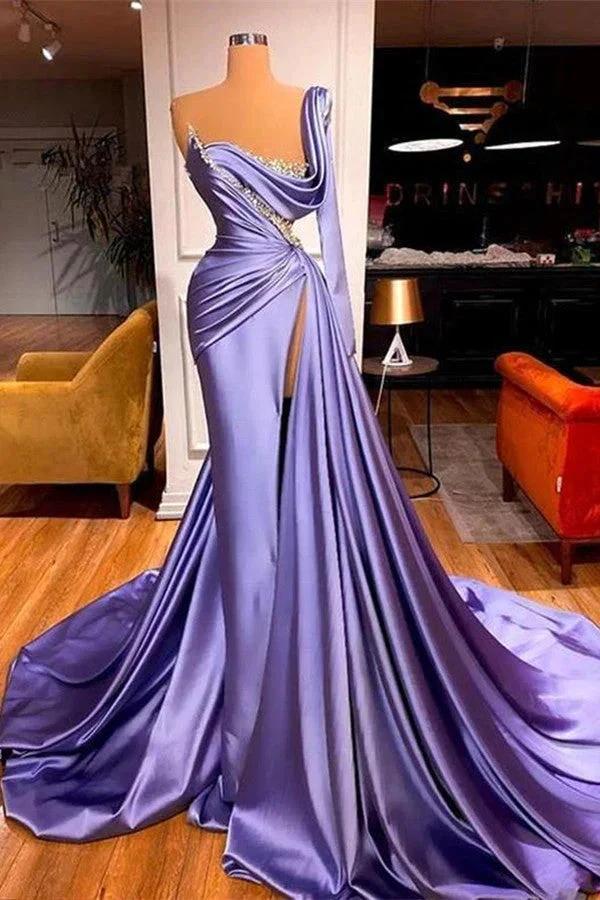 Robes de soirée luxueuses à traîne sirène avec perlage pour le bal