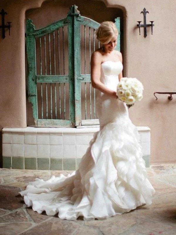 Mermaid Sleeveless Sweetheart Ruffless Wedding Dress by misshow.com