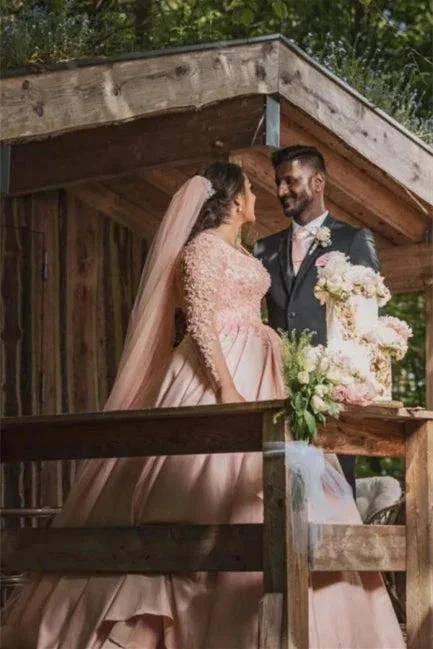 Plus Size Wedding Dress Floral Tulle A-line Bridal Gown with Long Sleeves by misshow.com