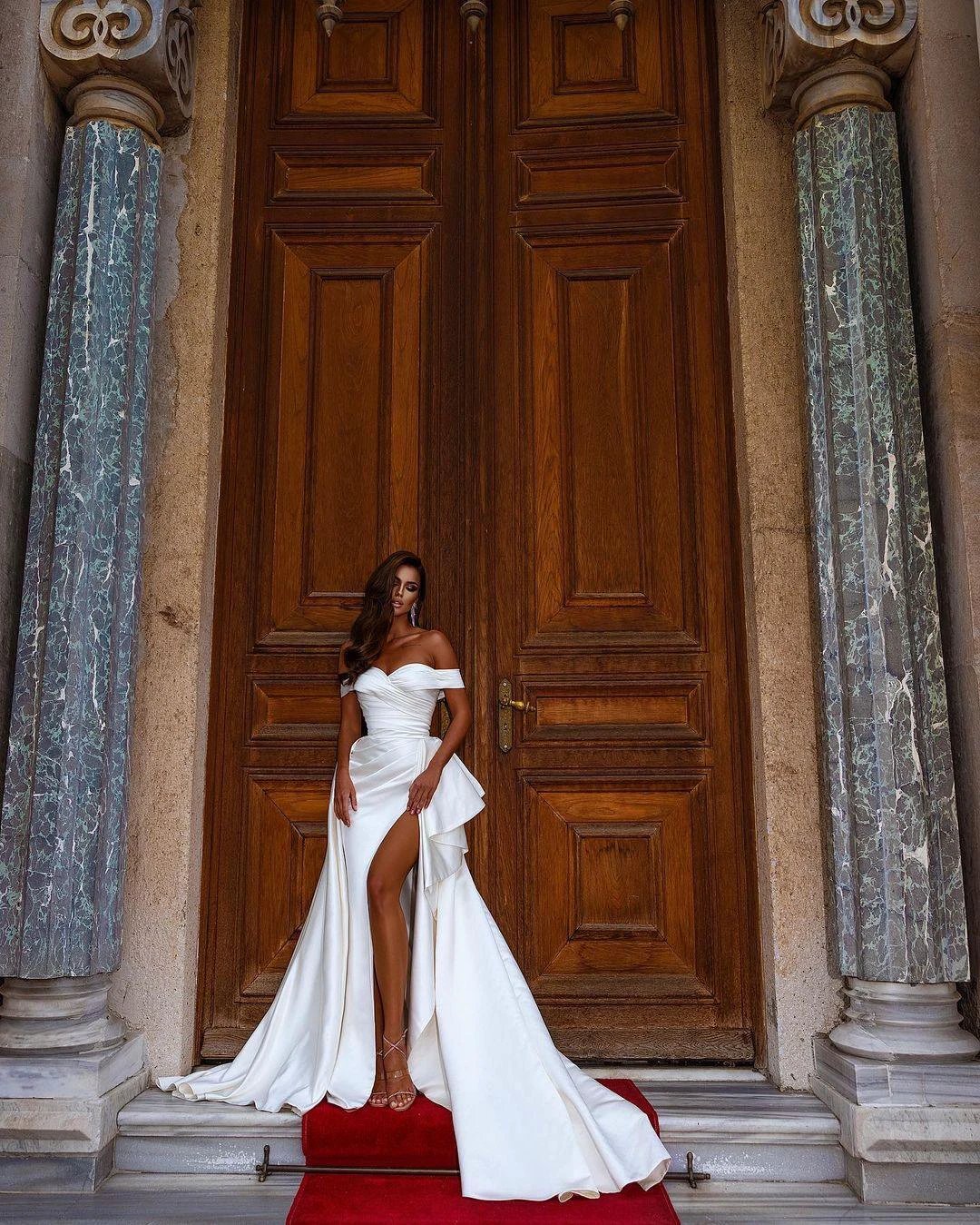 Simple Long Mermaid Off-the-shoulder Satin Wedding dress with slit by BIZTUNNEL
