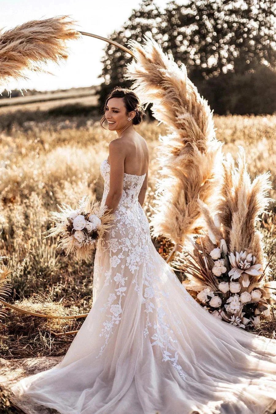 Stylish white Sweeteart Tulle Lace Wedding Dress by misshow.com