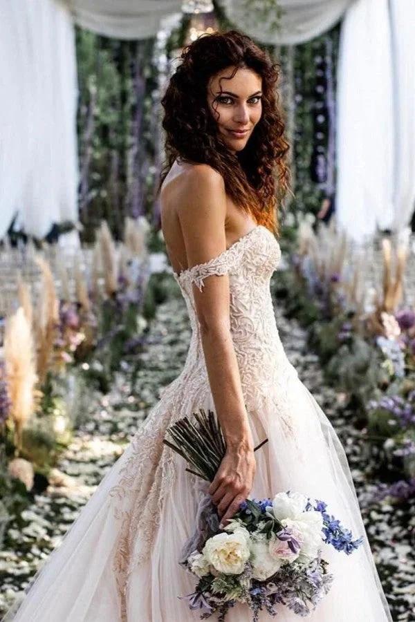 Vintage Long A-line Off-the-shoulder Lace Tulle Wedding Dress by BIZTUNNEL